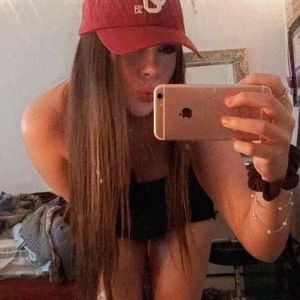 Meet your Posher, Carly